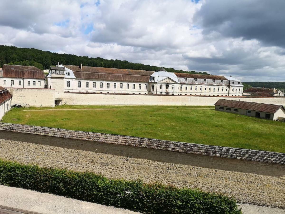 Maison Familiale De L Abbaye Clairvaux Exterior photo